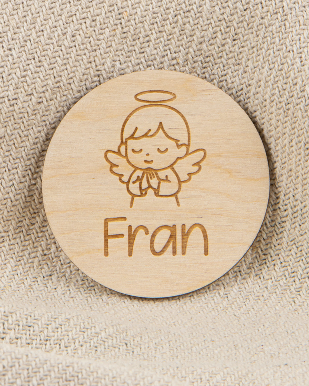 Drveni magnet Anđeo