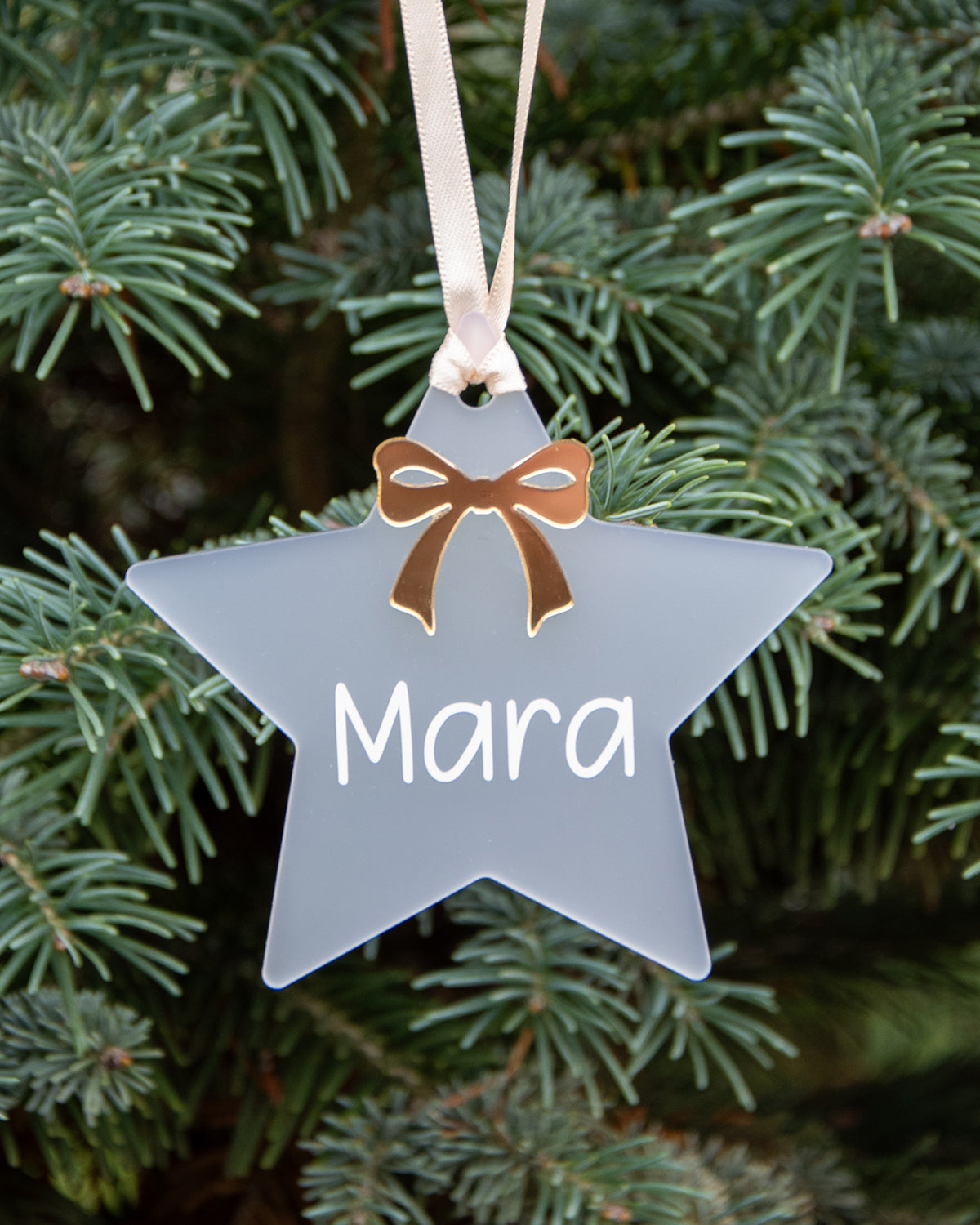 Akrilni ukras Mašnica