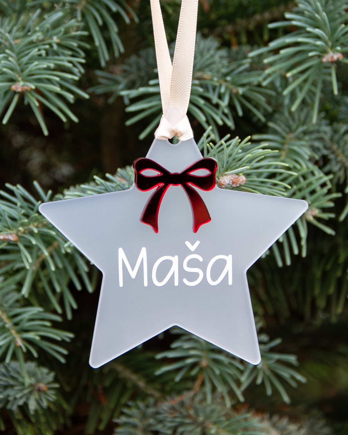 Akrilni ukras Mašnica